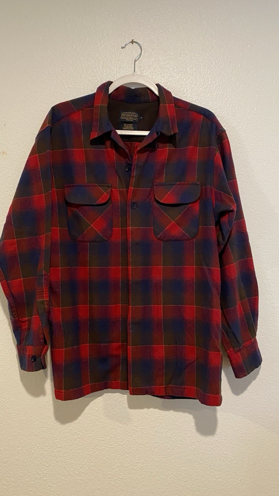 Vintage Pendleton Original Board Shirt Mens M Red Blue Plaid Made In USA Wool Vintage Pendleton Original Board Shirt Mens M Red Blue Plaid Made In USA Wool