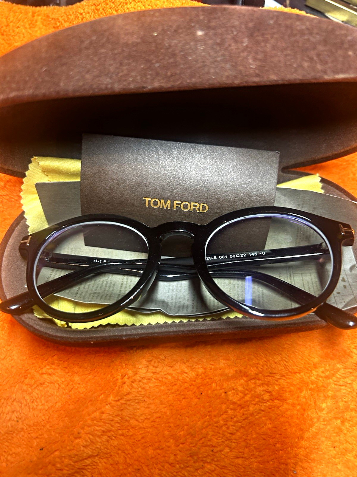 Tom Ford TF5529-B 001 Black Round Full Rim Eyeglasses Frames 50-22-145 Tom Ford TF5529-B 001 Black Round Full Rim Eyeglasses Frames 50-22-145