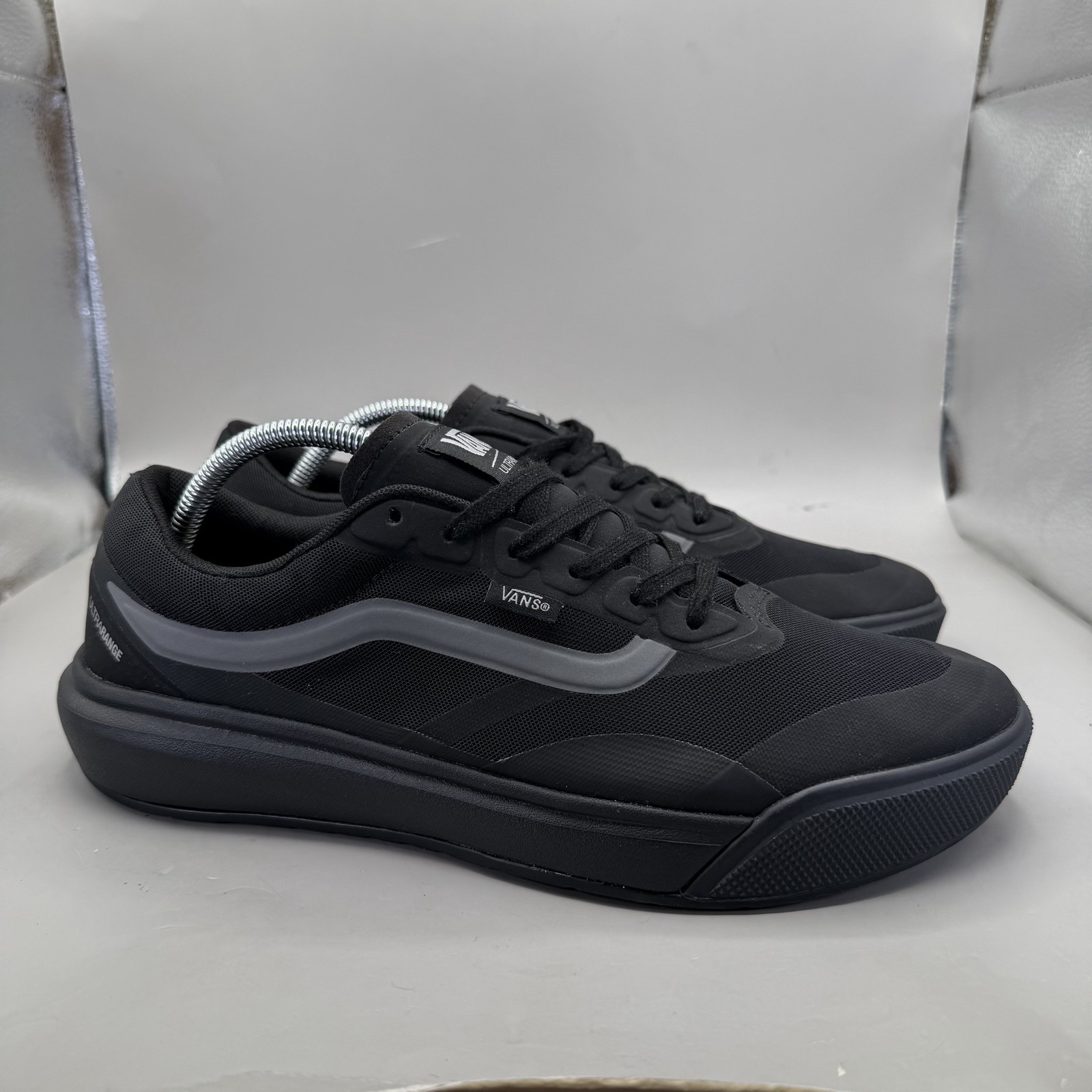 Vans UltraRange 2.0 MTE Shoes Mens Size 10.5 Black Mesh Athletic Sneakers