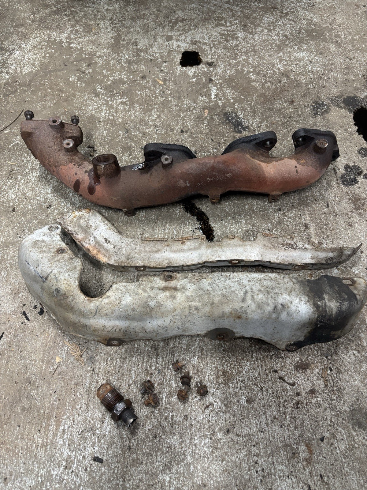 1984-89 Nissan 300ZX Z31 Passenger Side Exhaust Manifold Turbo & NA Heat Shields