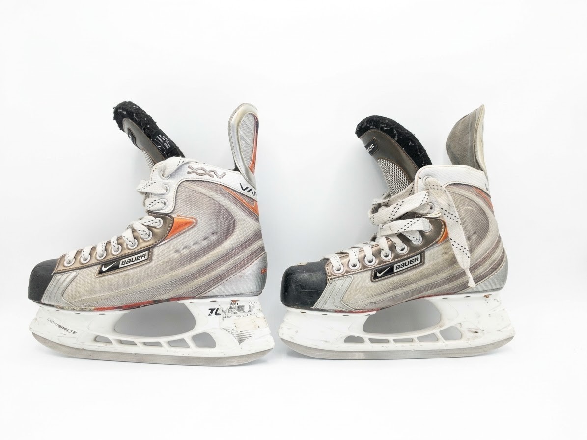 Bauer Vapor XXV Hockey Skates Size 7D Ice Skates Used Bauer Vapor XXV Hockey Skates Size 7D Ice Skates Used