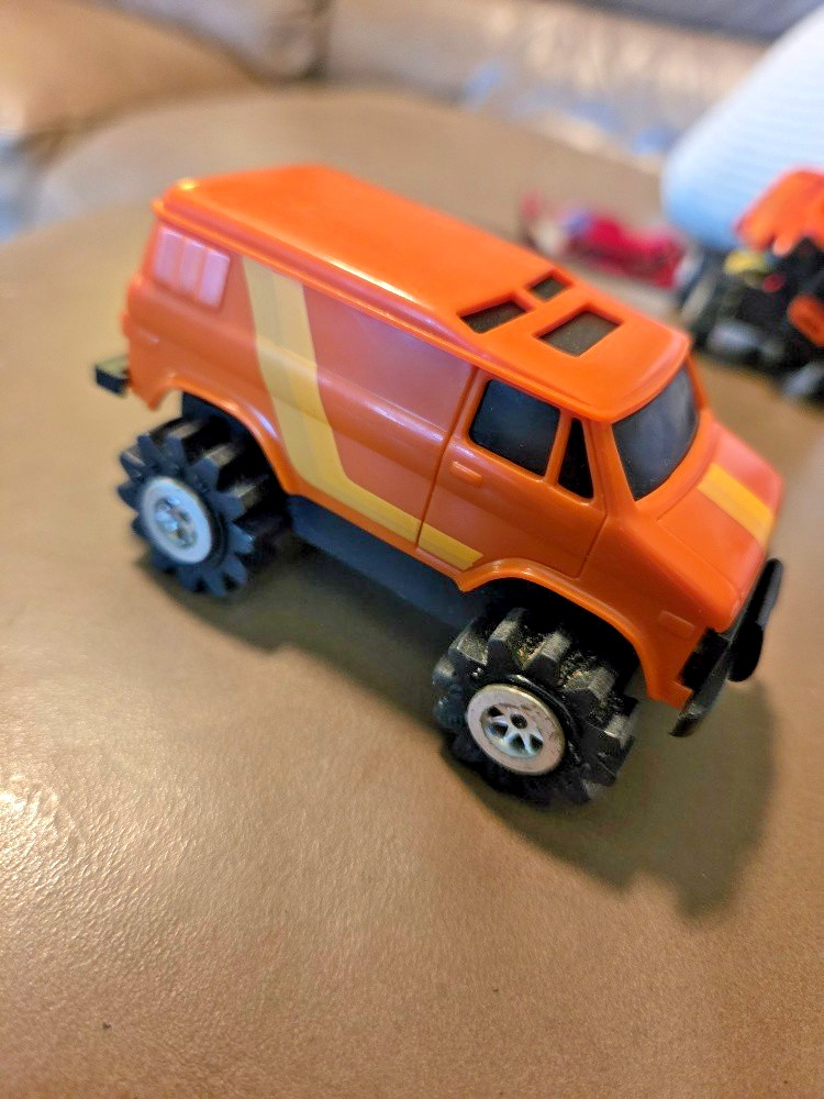 Vintage Schaper Stomper 4x4 Orange Van Runs No Light 1980