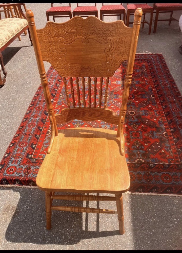 VINTAGE CARVED Solid Oak Pressed Back Rustic Country Style Dining Chair VINTAGE CARVED Solid Oak Pressed Back Rustic Country Style Dining Chair