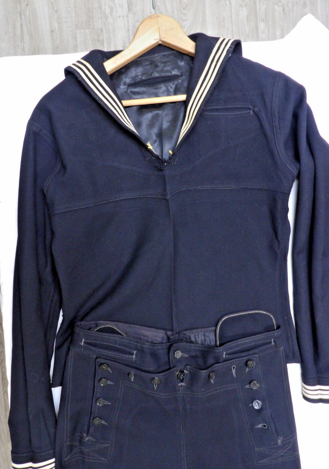 VTG WWII US NAVY DRESS BLUE WOOL UNIFORM SET 13 BUTTON FLAP PANTS CRACKER JACK VTG WWII US NAVY DRESS BLUE WOOL UNIFORM SET 13 BUTTON FLAP PANTS CRACKER JACK