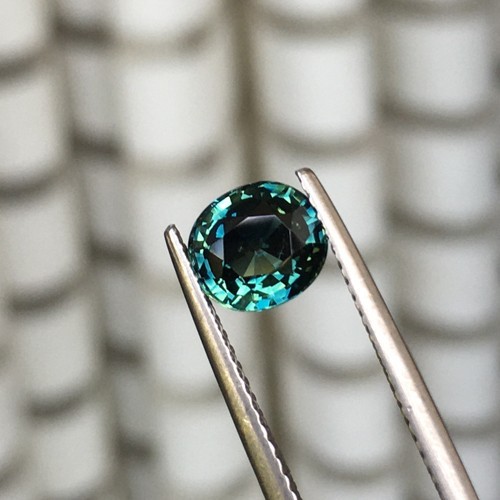 1.51 ct Natural Unheated Green Sapphire | Oval | EGL Certified
