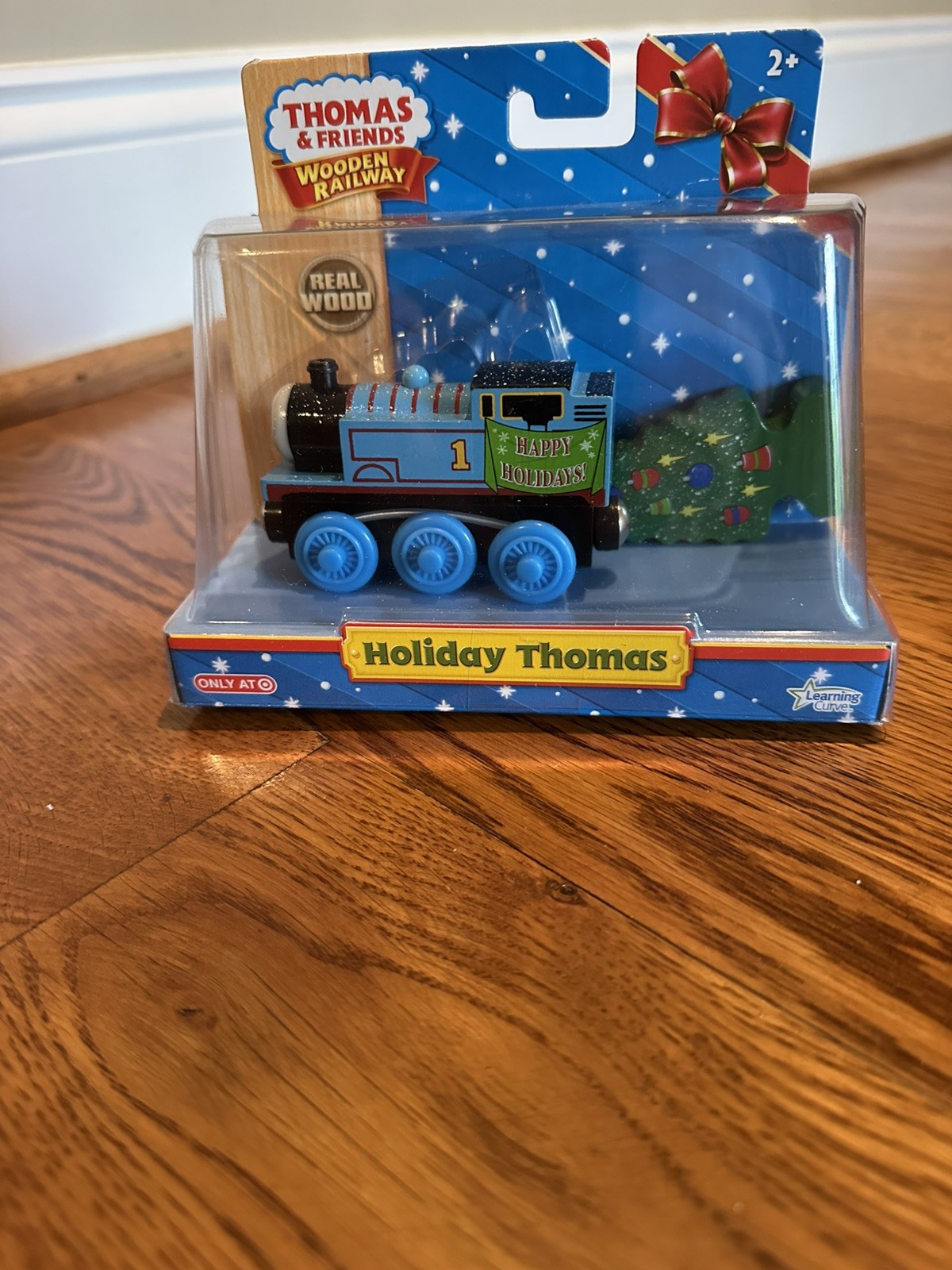 Rare Thomas & Friends Wooden Railway - Holiday Thomas 2010 Rare Thomas & Friends Wooden Railway - Holiday Thomas 2010