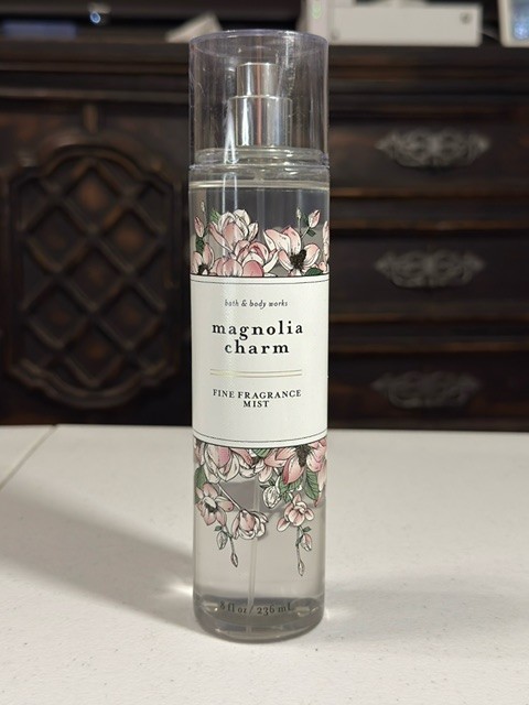 Retired [HTF] Bath & Body Works Magnolia Charm Fine Fragrance Mist 8 oz