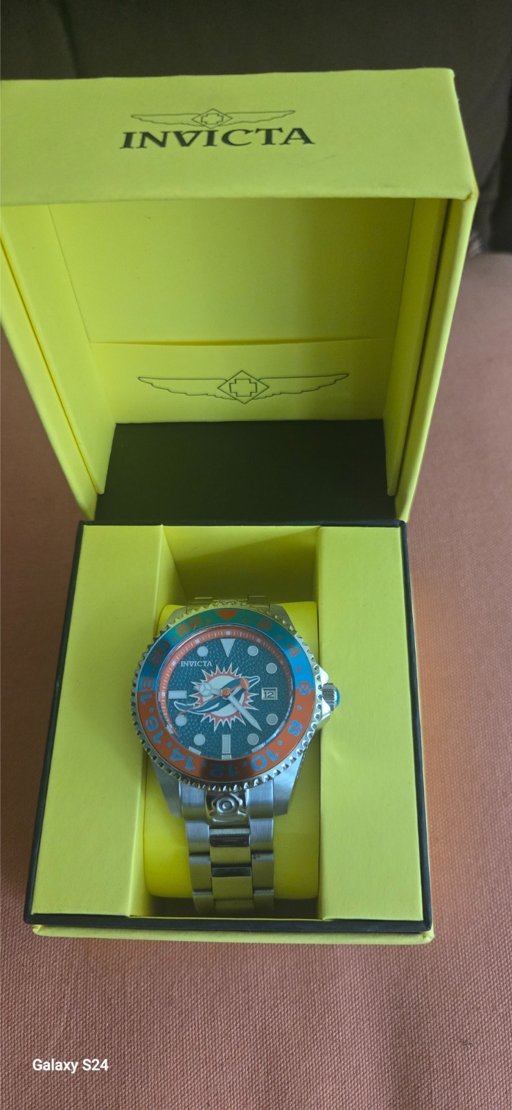 Invicta NFL Miami Dolphins Men\'s 47mm Grand Diver Automatic Watch 45029