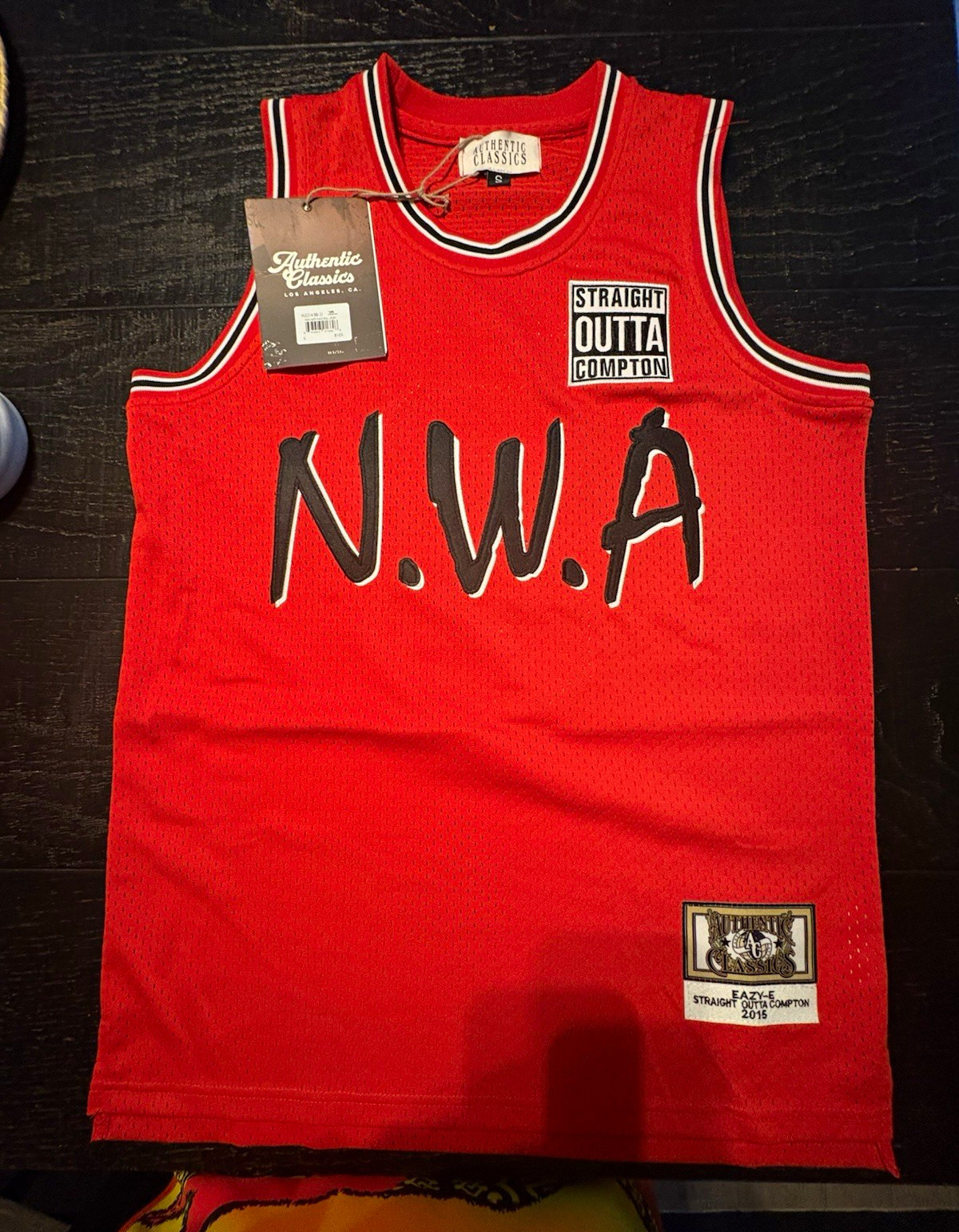 Authentic Classics Eazy-E #3 Straight Outta Compton Basketball Jersey Red S Authentic Classics Eazy-E #3 Straight Outta Compton Basketball Jersey Red S