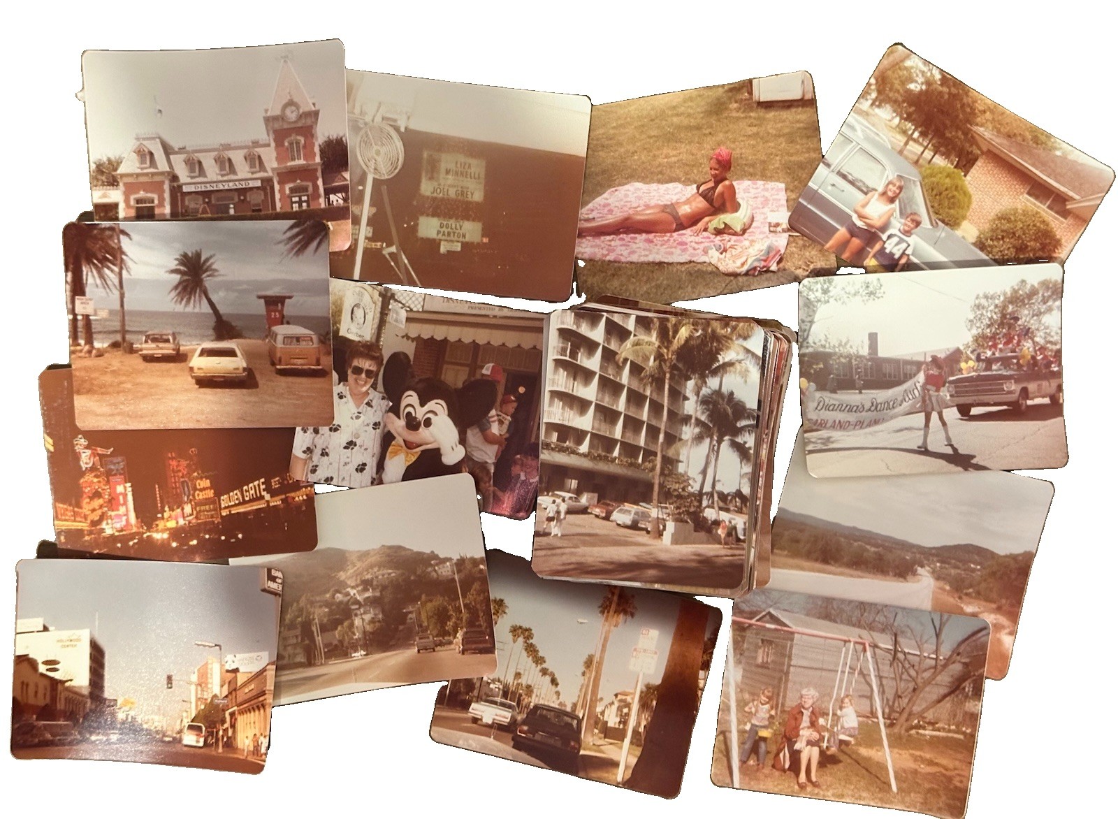 Lot of 100 Vintage 1970s Photos Disneyland Las Vegas Hawaii California Snapshots