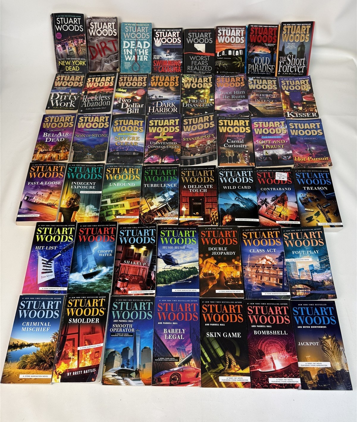 Stuart Woods Lot 46 Stone Barrington Mystery New York Dead / Smolder