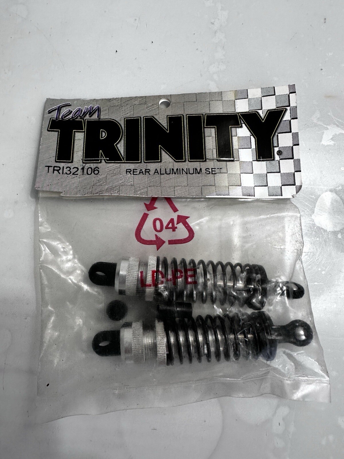 Team Trinity TRI32106 Rear Aluminum Set. New. Sealed. Rare. vintage. Team Trinity TRI32106 Rear Aluminum Set. New. Sealed. Rare. vintage.