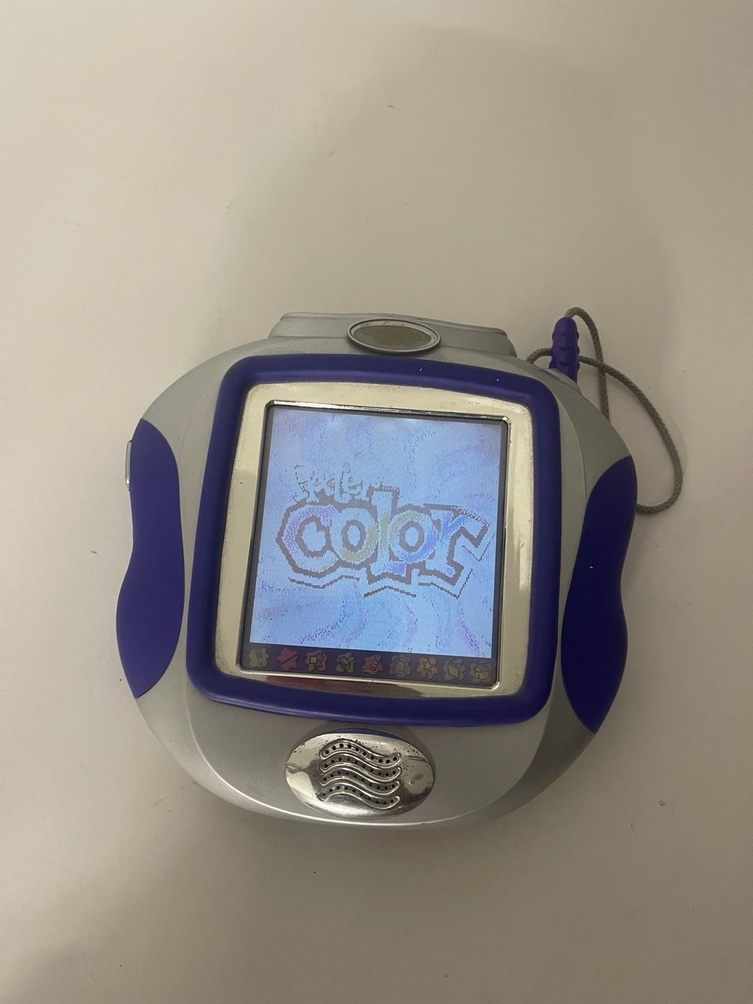Fisher-Price Pixter Color Learning System Handheld Gaming Toy Blue Fisher-Price Pixter Color Learning System Handheld Gaming Toy Blue