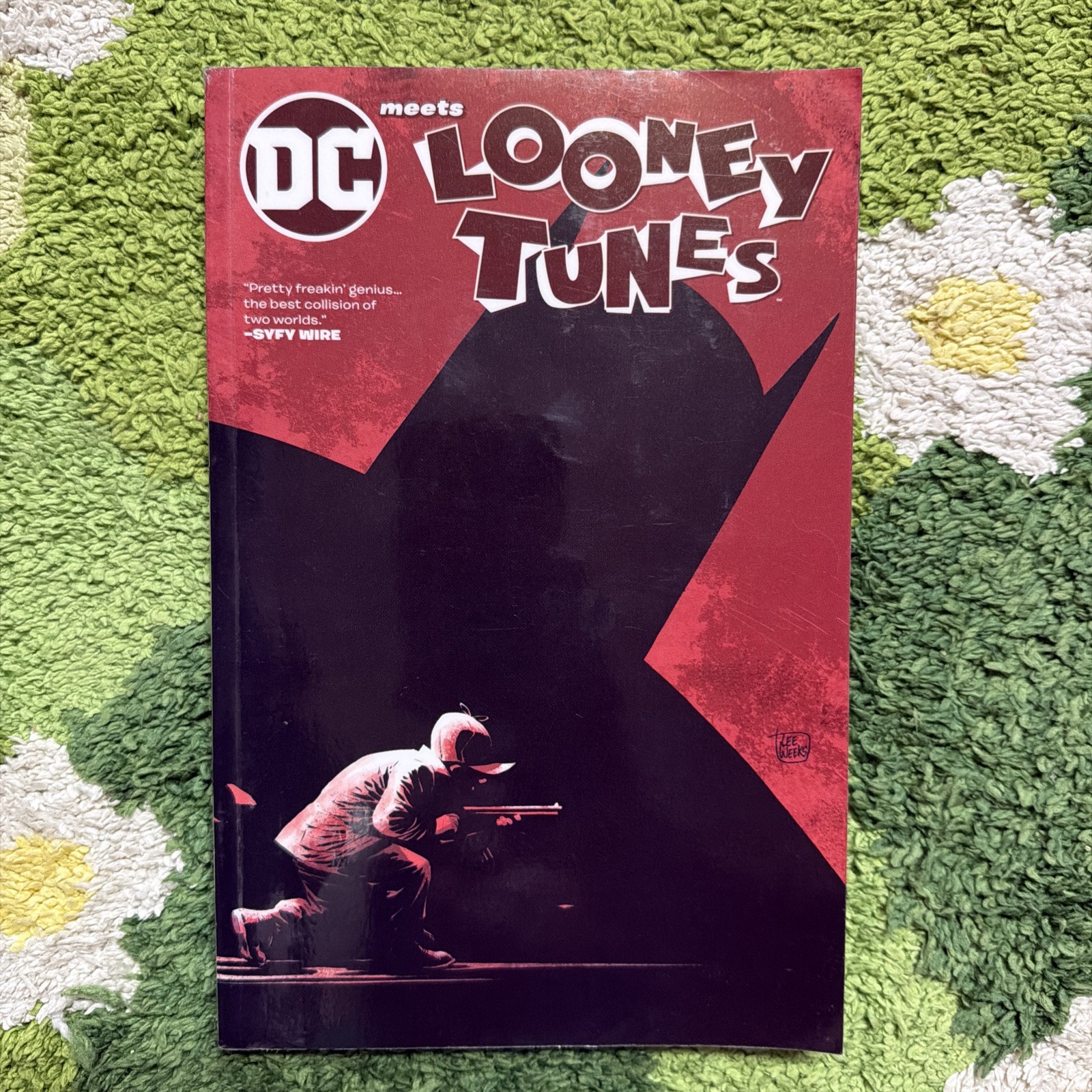 DC Meets Looney Tunes Comic Book 2018 RARE Batman/Elmer Fudd Trade Paperback DC Meets Looney Tunes Comic Book 2018 RARE Batman/Elmer Fudd Trade Paperback