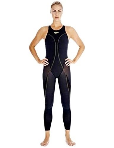 Speedo elite. Open Water Recordbreaker Legskin. Size SR3 (DE 30). RRP £350. Fina