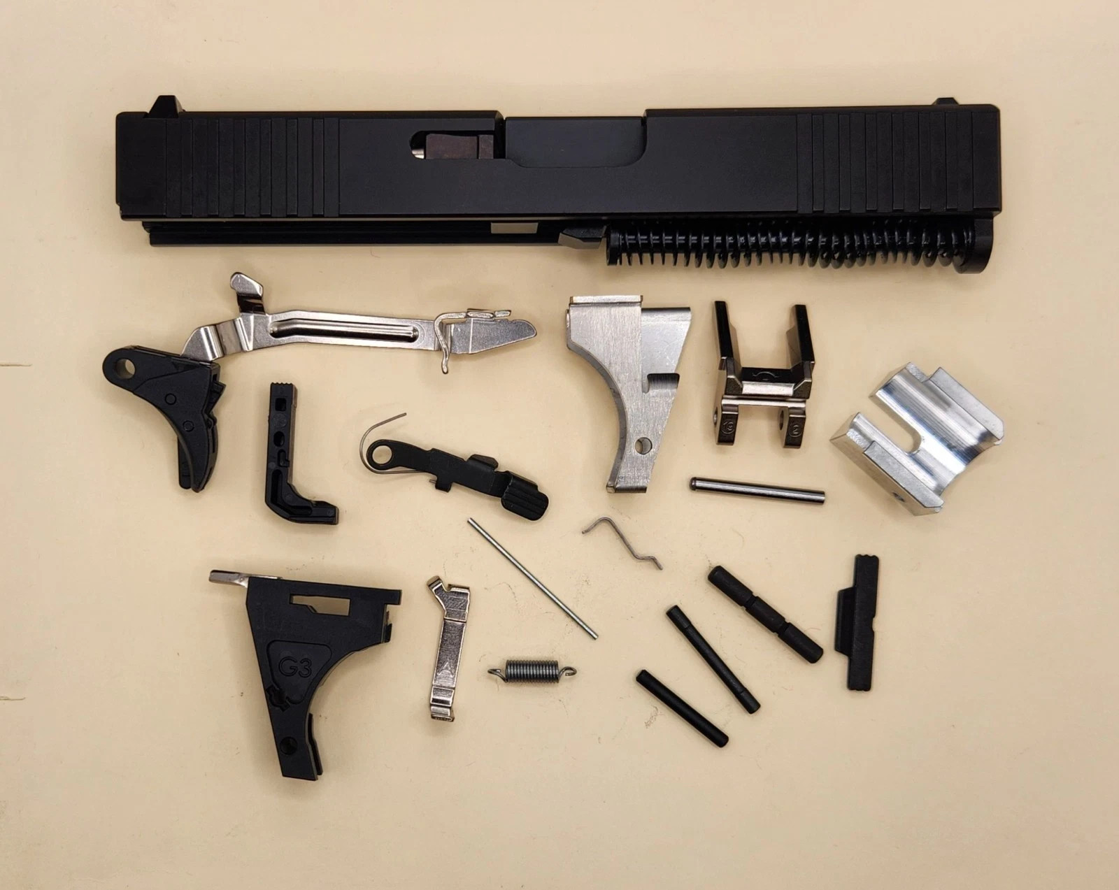 Glock 17 Complete Slide w/ LPK fits Glock 17 Gen 3 - 9mm