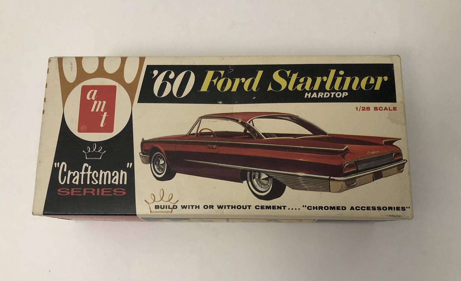 AMT 1960 Ford Starliner Hardtop 1/25 Craftsman Series Vintage Model Kit Unbuilt AMT 1960 Ford Starliner Hardtop 1/25 Craftsman Series Vintage Model Kit Unbuilt