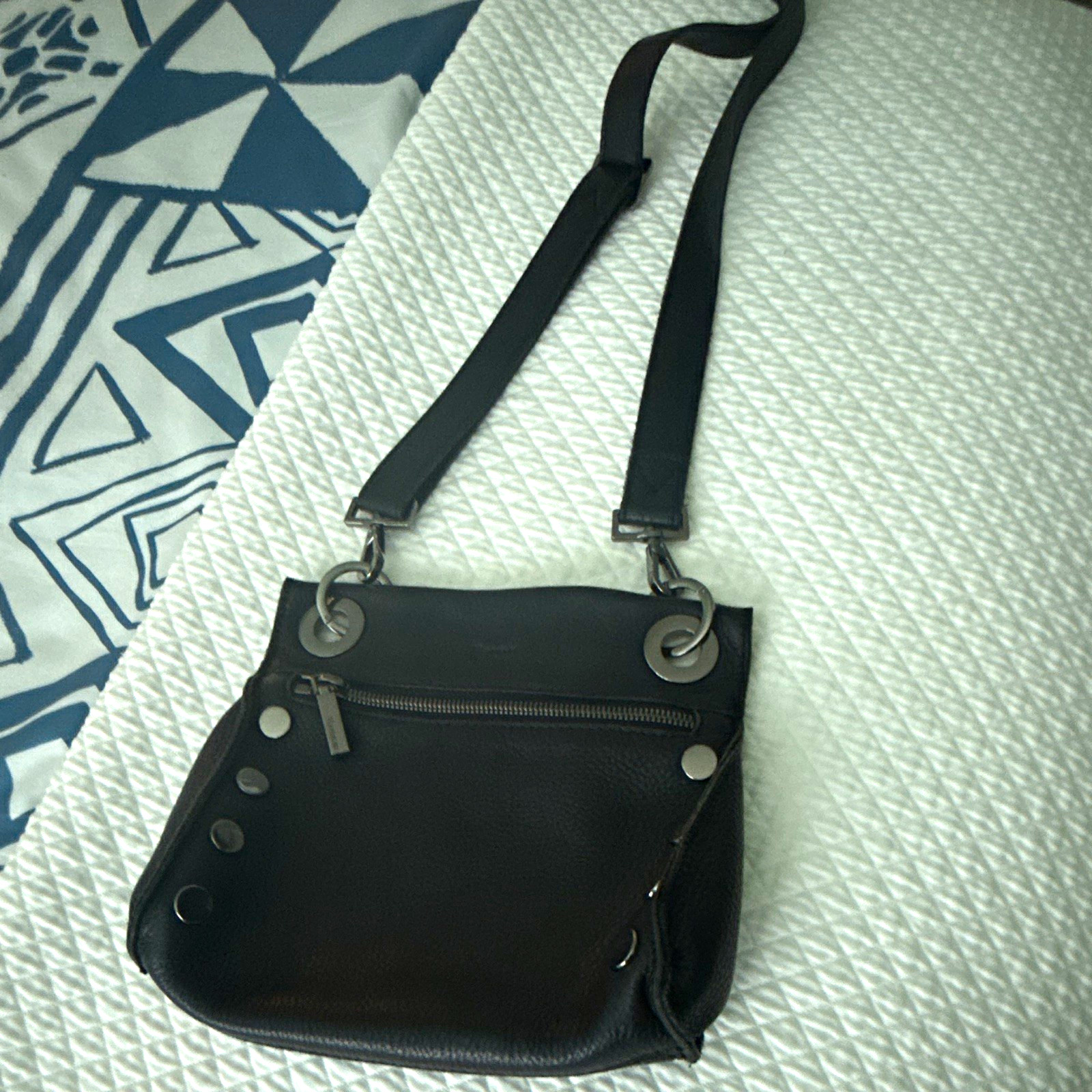 Hammitt Small Black Pebbled Leather Crossbody Bag Zip Silver Hardware Red Lining