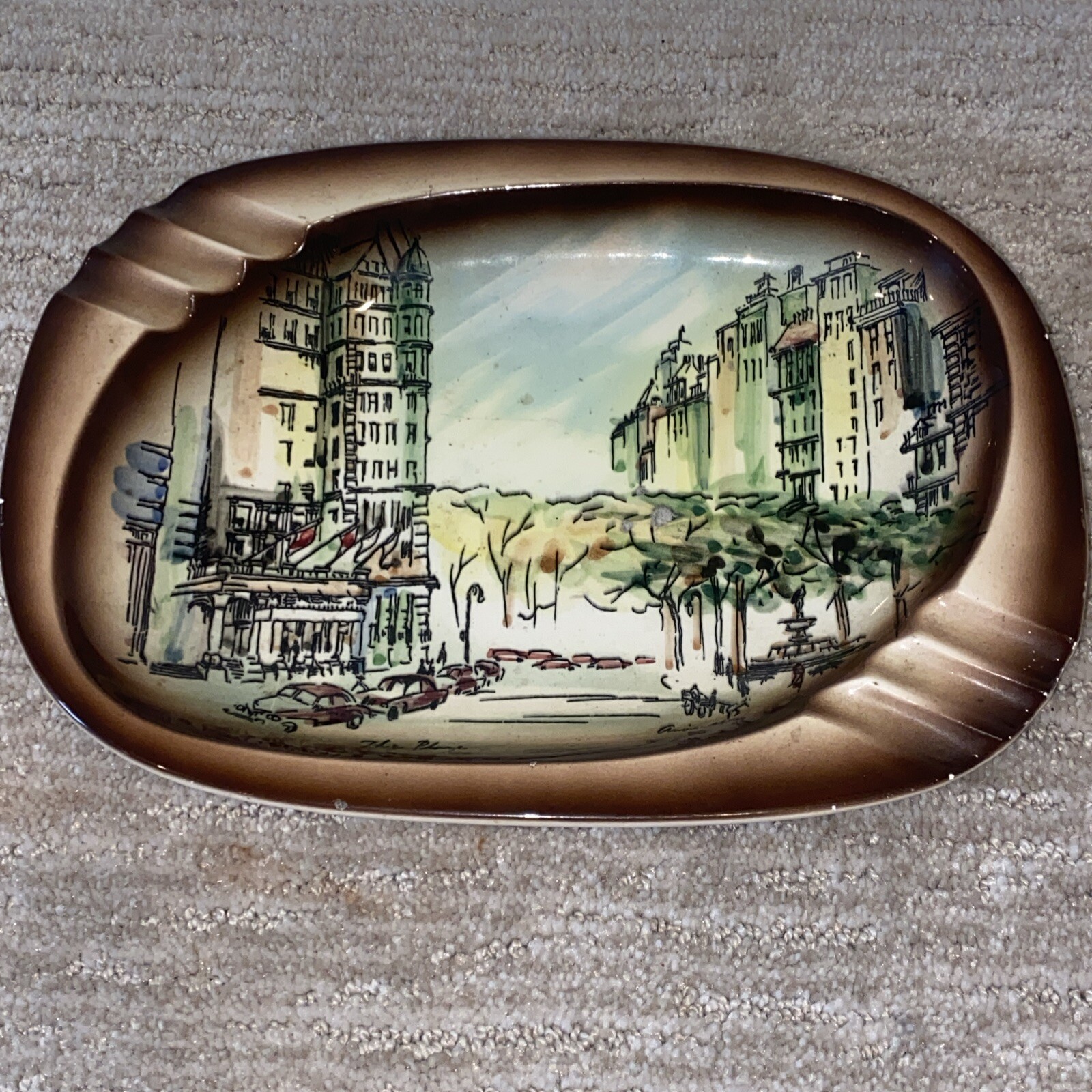 Vintage Rare 1960s The Plaza Hotel NYC Porcelain Ashtray - Beautiful Cityscape Vintage Rare 1960s The Plaza Hotel NYC Porcelain Ashtray - Beautiful Cityscape