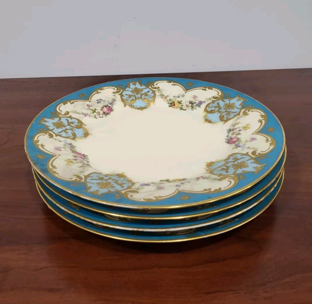 CA Limoges AHRENFELDT  Four Gold Trim  9.25\