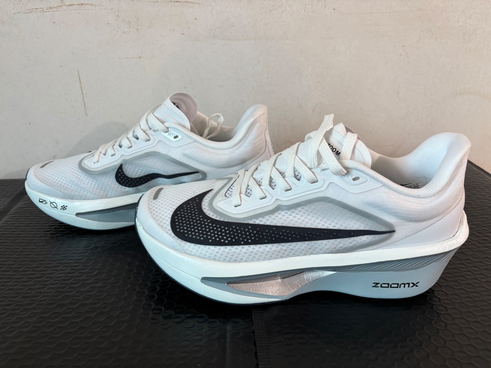 Nike Zoom Fly 6 White Pure Platinum FN8454-104 Men's Size Nike Zoom Fly 6 White Pure Platinum FN8454-104 Men's Size