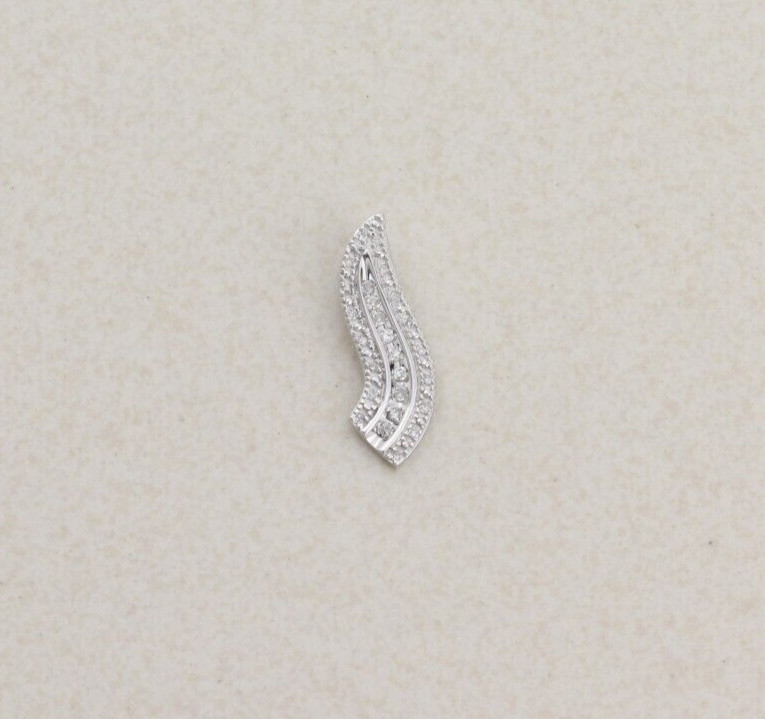 Pendant Only 10k White Gold .10 Carat Diamond Pendant Sparkly Bright 3/4\ Pendant Only 10k White Gold .10 Carat Diamond Pendant Sparkly Bright 3/4\