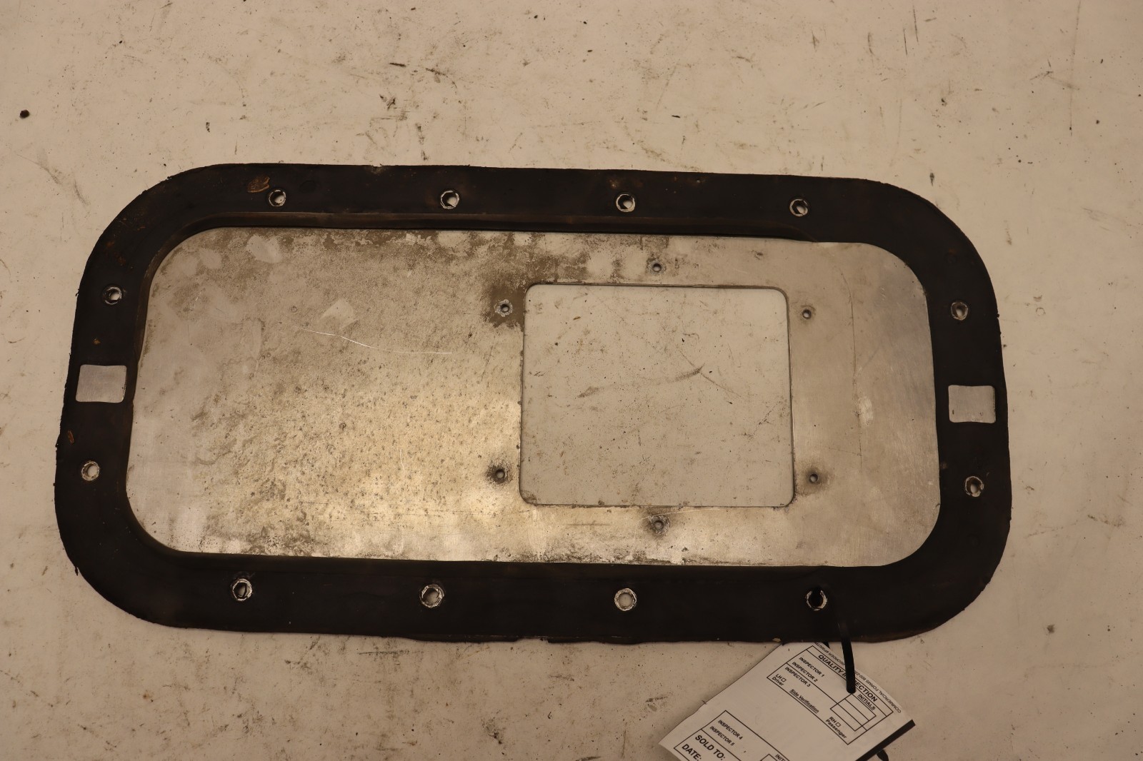 2018-2023 PETERBILT 579 PACCAR ALUMINUM GEAR SHIFTER PLATE COVER OEM 2018-2023 PETERBILT 579 PACCAR ALUMINUM GEAR SHIFTER PLATE COVER OEM