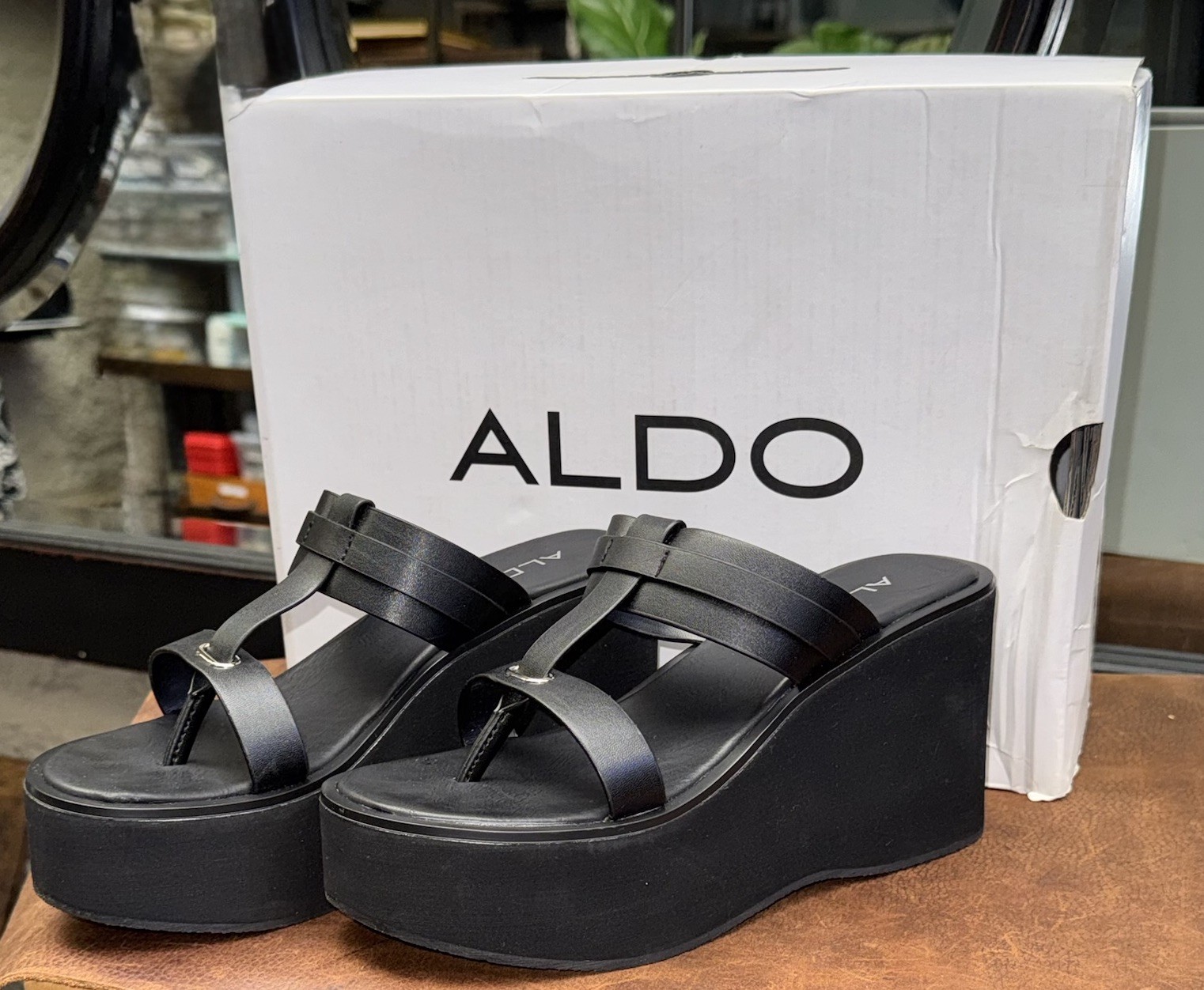 ALDO Women’s Size 7 Black Platform Wedge Sandals Thong Slide Heels NIB