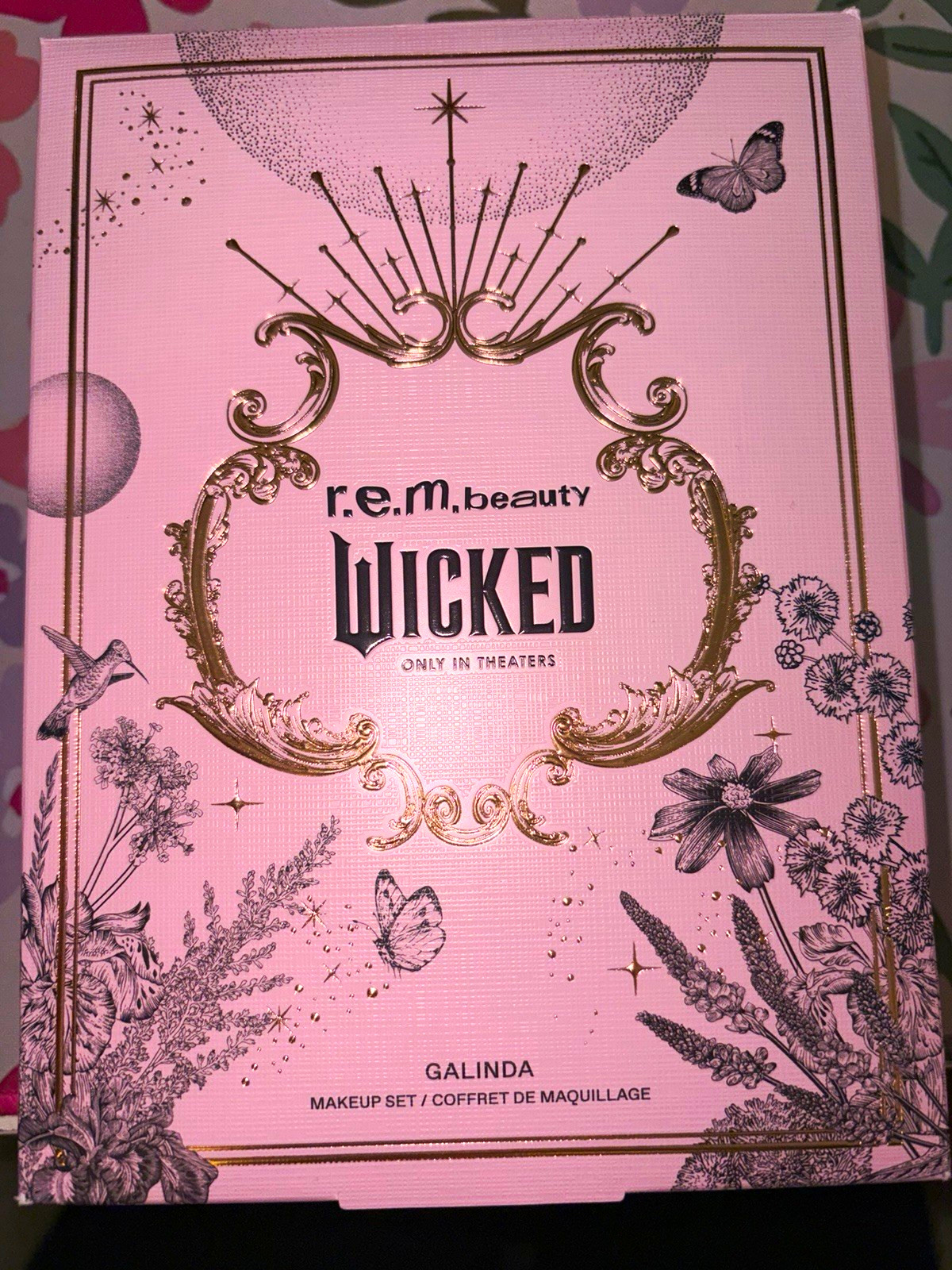 r.e.m. beauty x Wicked Galinda 4pc Makeup Set Eyeliner Lipstick Blush ***RARE***
