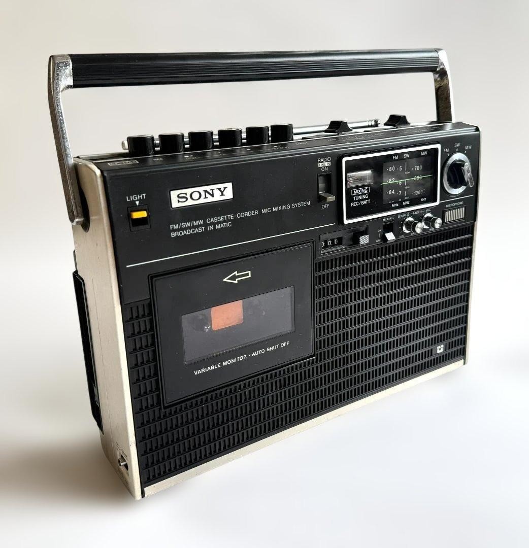 Sony CF-1780 FM/AM/SW Radio Cassette Recorder Boombox Serviced Fully Functional