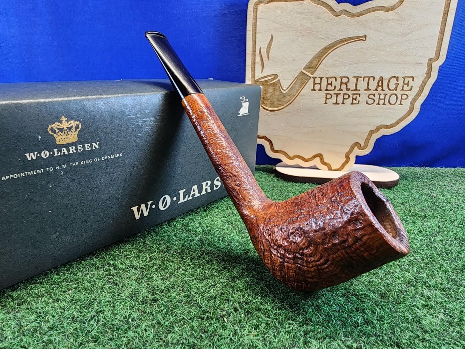 W.O. Larsen Super Tan Sandblasted Canadian Restored Danish Briar Estate Pipe W.O. Larsen Super Tan Sandblasted Canadian Restored Danish Briar Estate Pipe