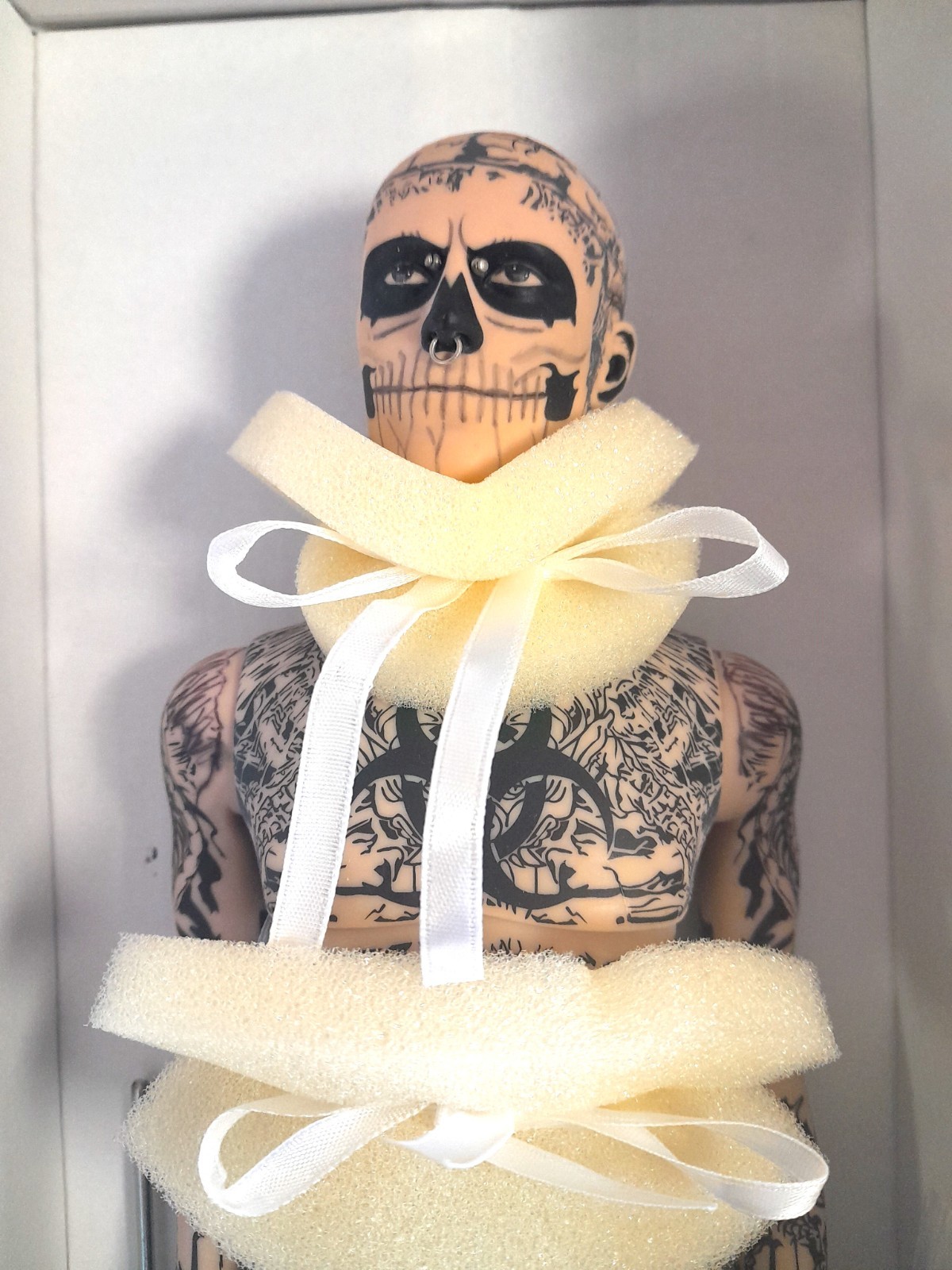 Tonner Rick Genest Tattoo Zombie Boy Doll SDCC Comic Con 2012 Doll NIB SIGNED Tonner Rick Genest Tattoo Zombie Boy Doll SDCC Comic Con 2012 Doll NIB SIGNED