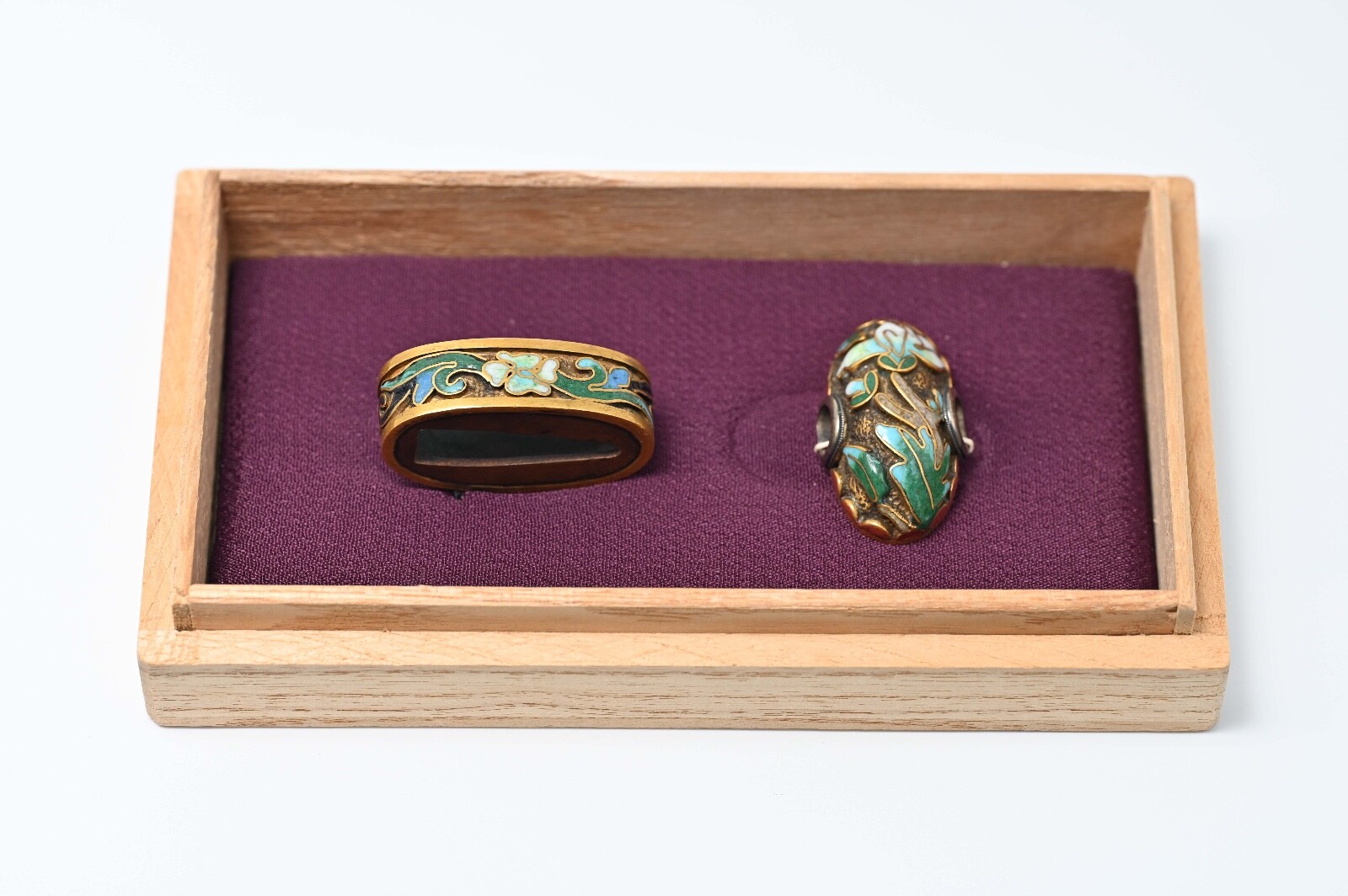 Fuchi Kashira Japanese antique Mumei flower design Shippo Shakudo Edo era