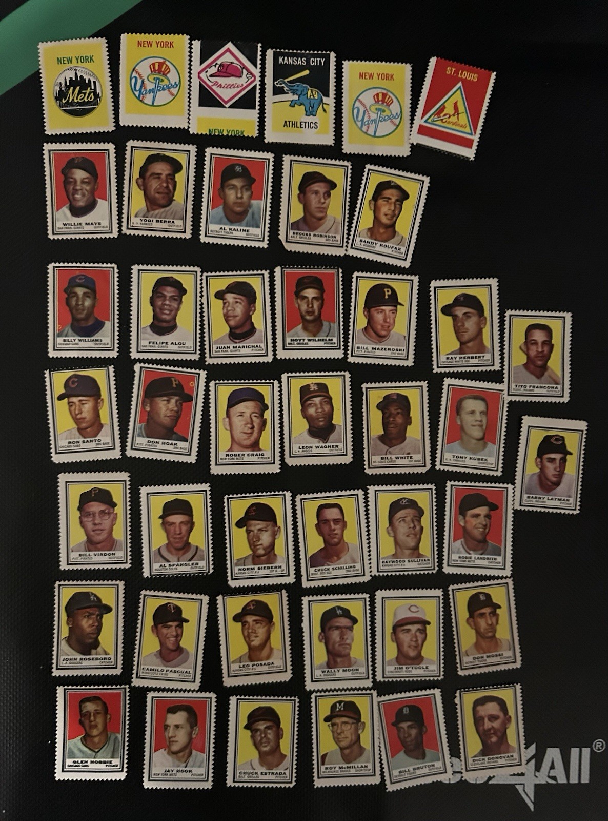 Lot of 43 1962 Topps Stamps—Willie Mays, Sandy Koufax, Yogi Berra Etc… Lot of 43 1962 Topps Stamps—Willie Mays, Sandy Koufax, Yogi Berra Etc…