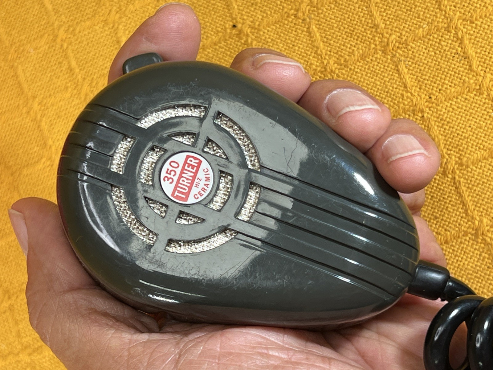 Vintage Turner 350C Ceramic Microphone Untested Sold As-Is for Parts Or Repair Vintage Turner 350C Ceramic Microphone Untested Sold As-Is for Parts Or Repair
