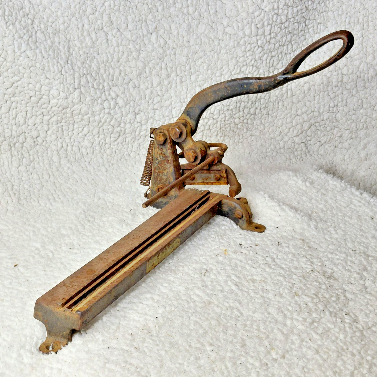 Antique Precision No. 98 cast iron letterpress leading cutter, distributed by Pr Antique Precision No. 98 cast iron letterpress leading cutter, distributed by Pr