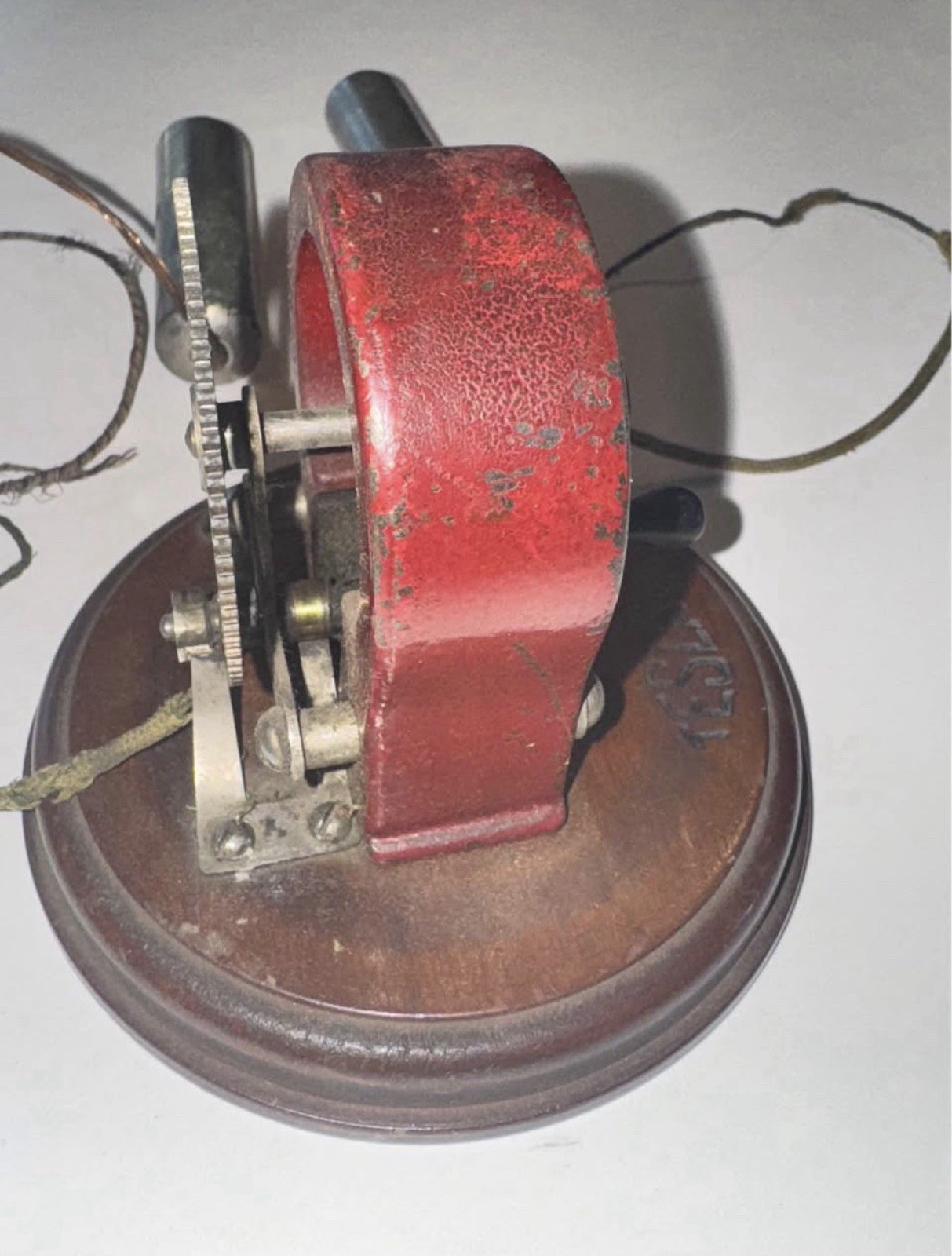 1900s Tesla no. 30 Thriller Hand Crank Shock Machine. Ext. Rare. Works 1900s Tesla no. 30 Thriller Hand Crank Shock Machine. Ext. Rare. Works