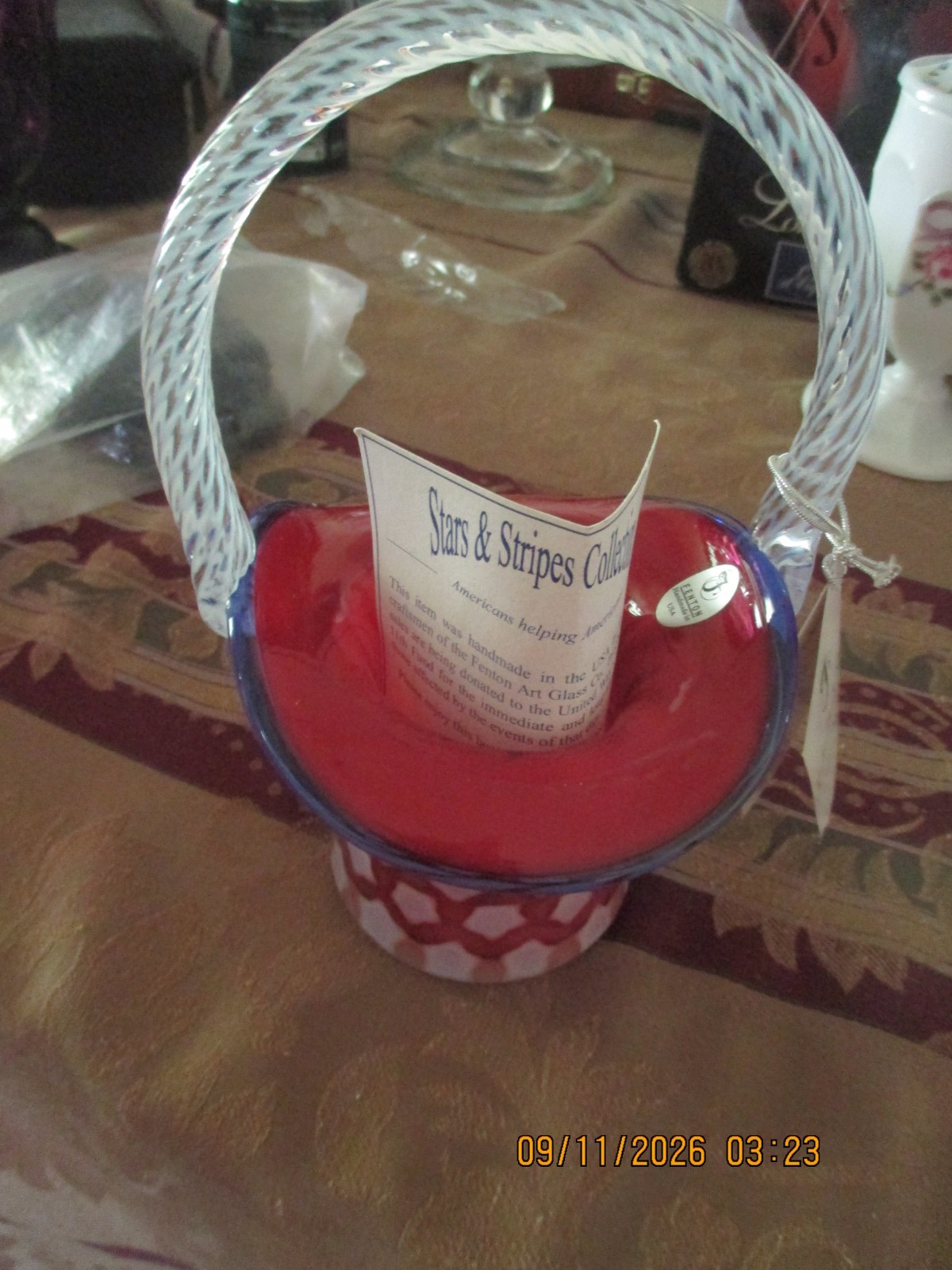 FENTON Patriotic Art Glass Stars & Stripes Basket 2001 Red White Blue NWOB FENTON Patriotic Art Glass Stars & Stripes Basket 2001 Red White Blue NWOB