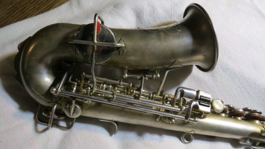 🎷  Buescher True Tone Curved Soprano Saxophone SILVERPLATED  PLAYS NICE SHAPE 