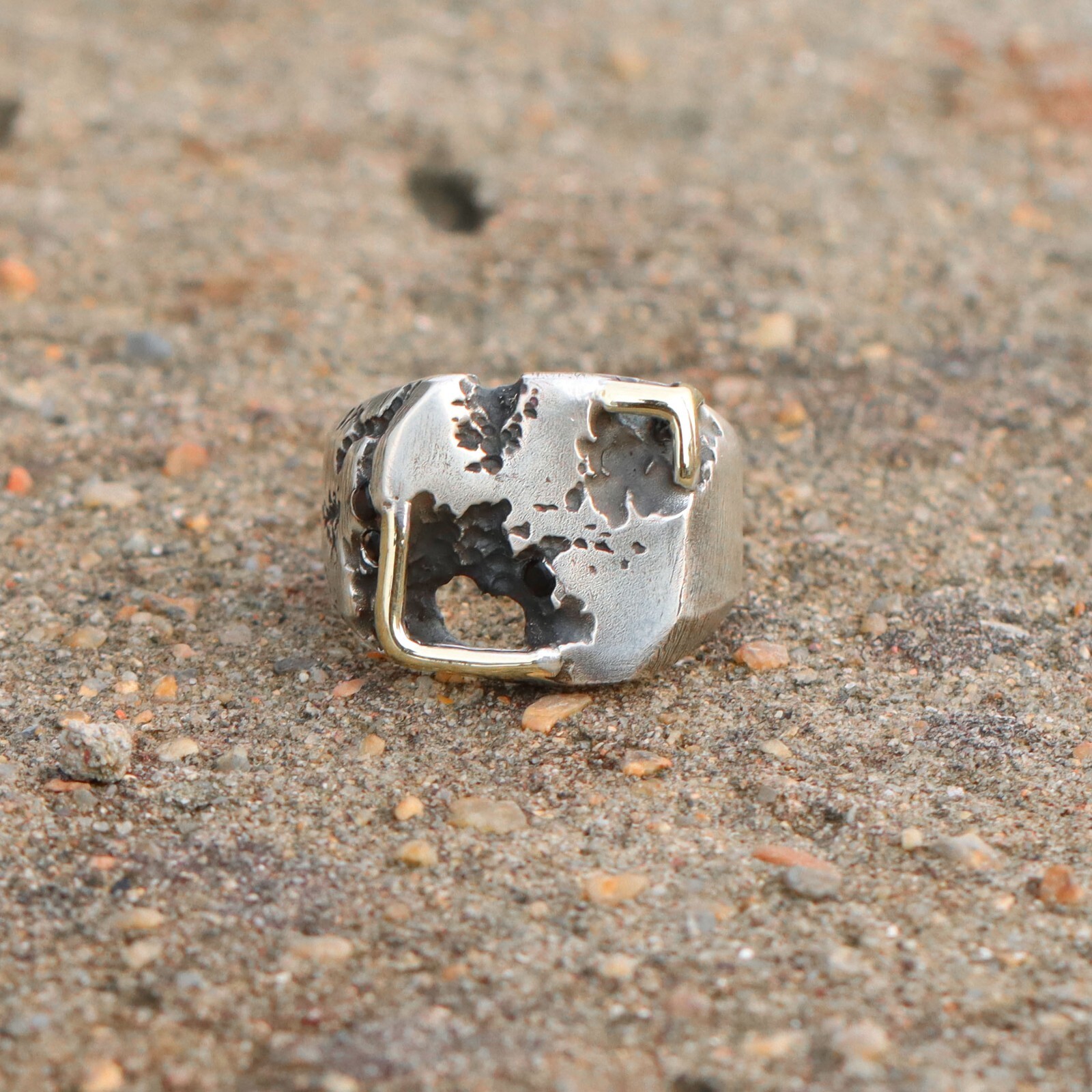 Beautiful Designer Damage Vintage 925 Sterling Silver Handmade Ring Beautiful Designer Damage Vintage 925 Sterling Silver Handmade Ring