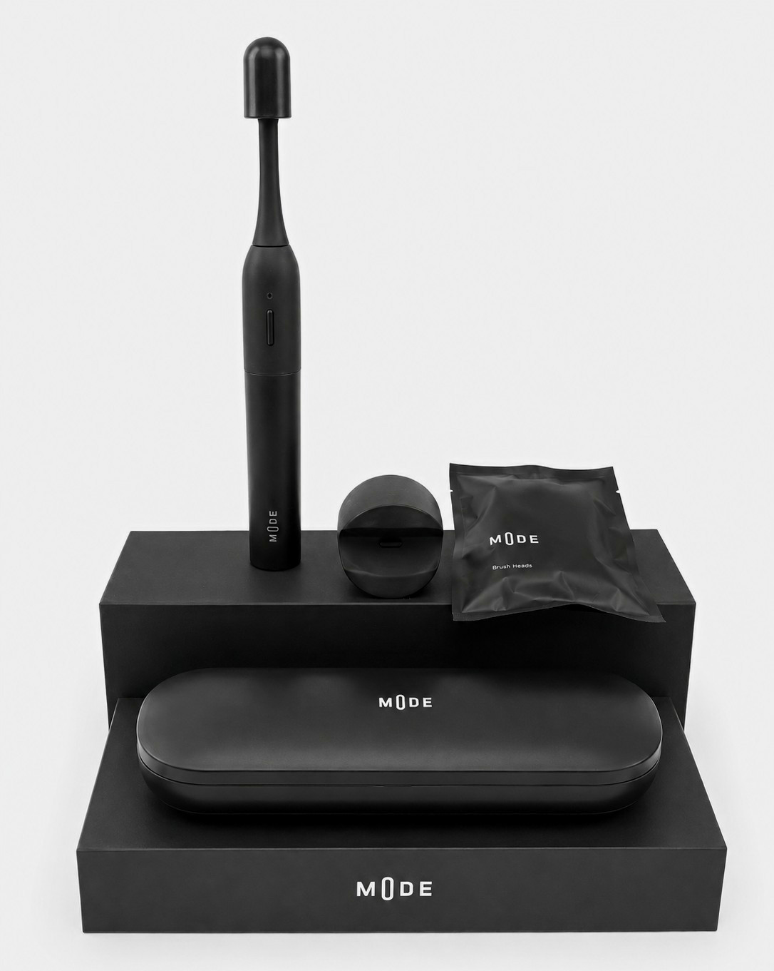 MODE Electric Toothbrush Black Rechargeable Travel Case w/ Replacement Heads