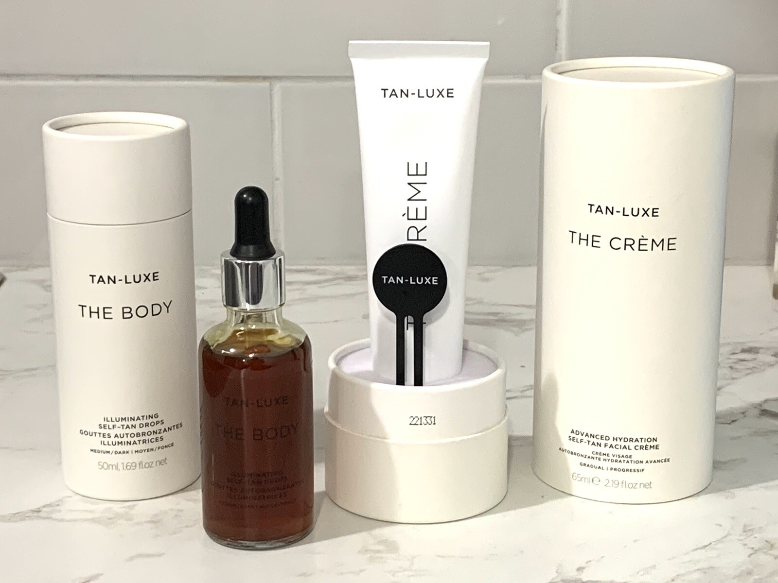 2X Tan-Luxe The Creme Self-Tan For Face + The Body Drops Medium-Dark full size 2X Tan-Luxe The Creme Self-Tan For Face + The Body Drops Medium-Dark full size