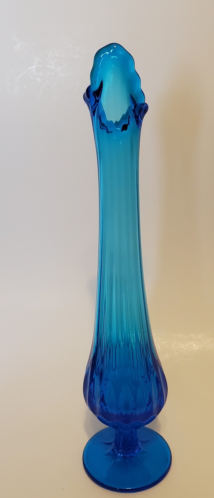 Vintage MCM Fenton Sapphire Blue Thumbprint Swung Vase 14\