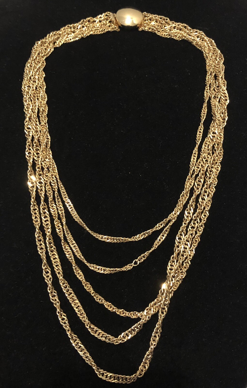 14” Vintage Multilayer Gold Tone Chain Necklace 5 Layers Snap Closure #8 14” Vintage Multilayer Gold Tone Chain Necklace 5 Layers Snap Closure #8