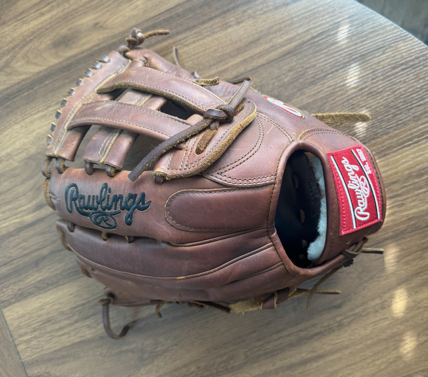 ONLY USED 2 GAMESRawlings Heart of the Hide 12.75\ ONLY USED 2 GAMESRawlings Heart of the Hide 12.75\