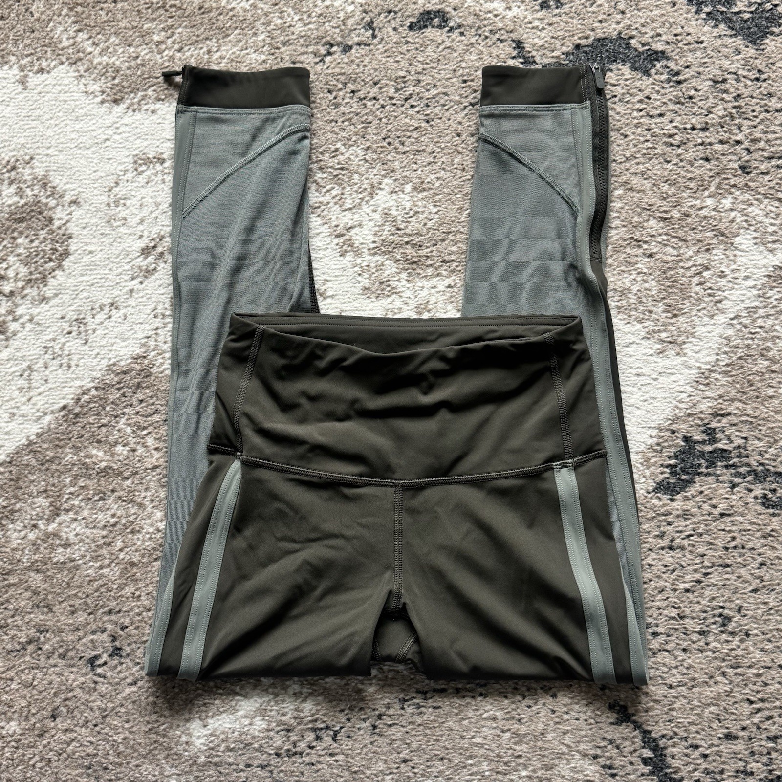 Lululemon Olive Green Athletic Leggings High Rise Zip Ankle Y2K