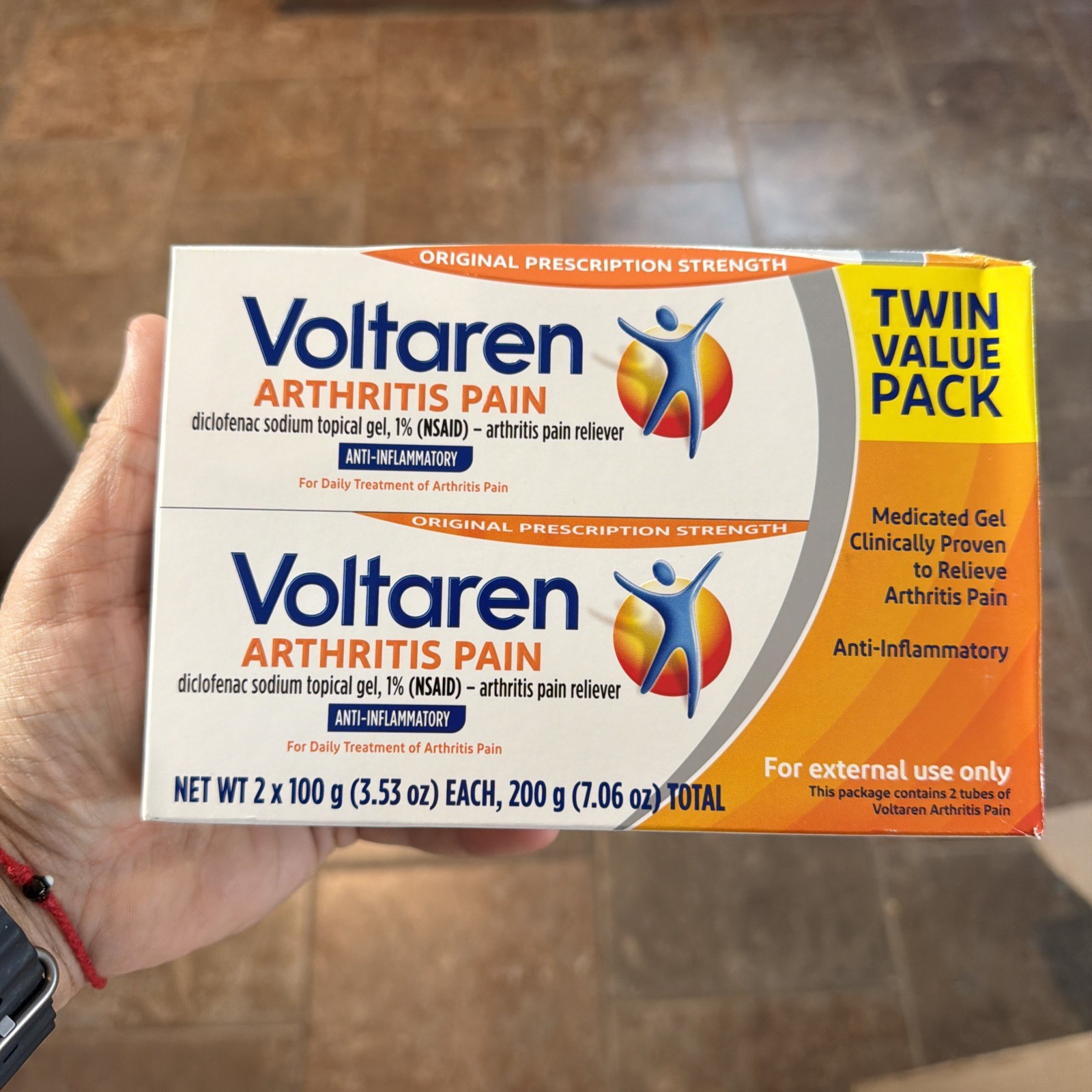 Voltaren Arthritis Pain Reliever Anti-Inflammatory Medicated Gel 2 Tubes 100gNEW Voltaren Arthritis Pain Reliever Anti-Inflammatory Medicated Gel 2 Tubes 100gNEW