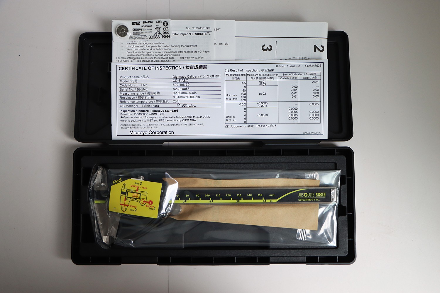 Genuine Mitutoyo 500-196-30 Caliper Digital Inch/Metric, 0-6 Genuine Mitutoyo 500-196-30 Caliper Digital Inch/Metric, 0-6