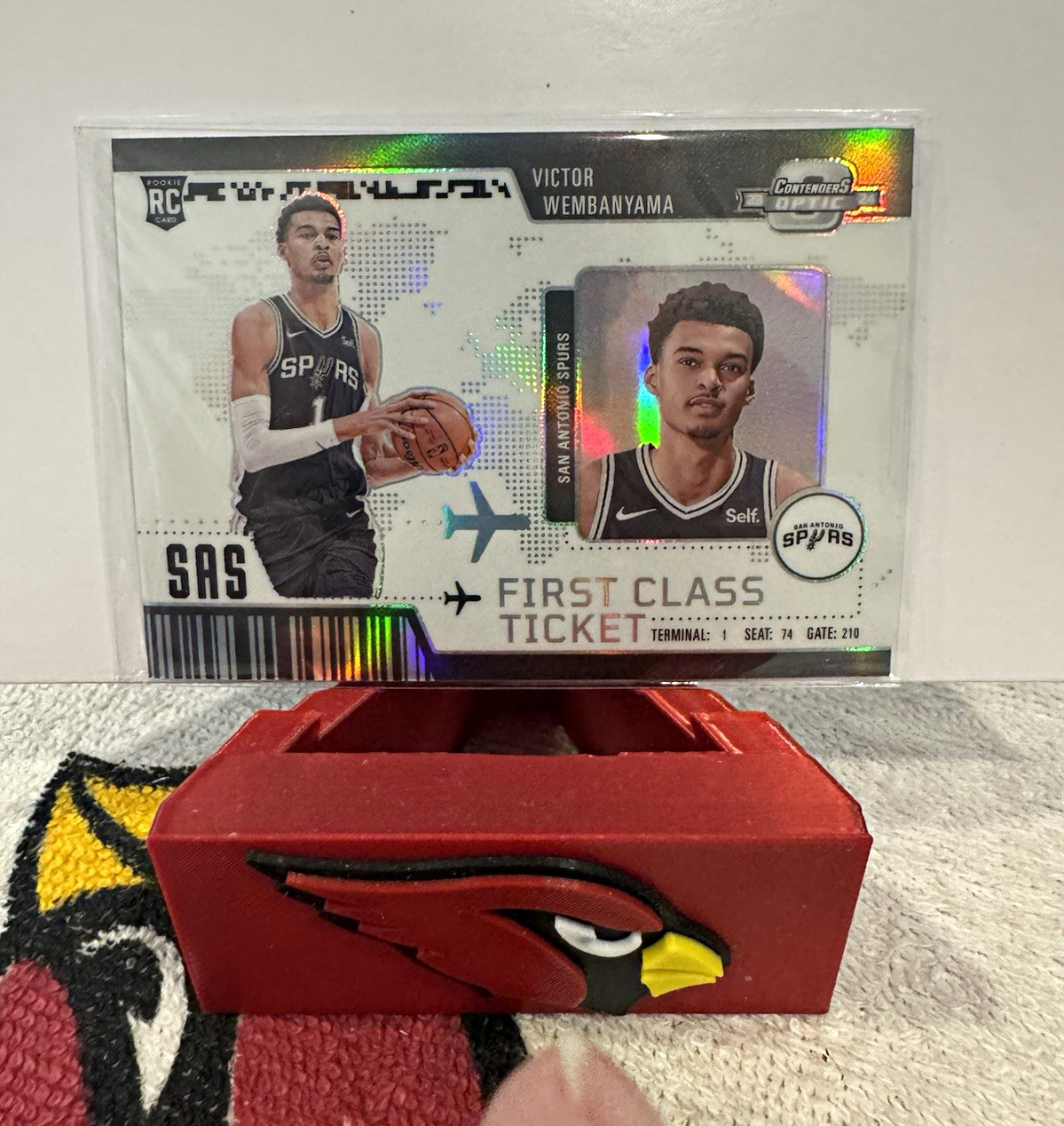 Panini 2023-24 Contenders Optic Victor Wembanyama Spurs First Class Prizm RC #2