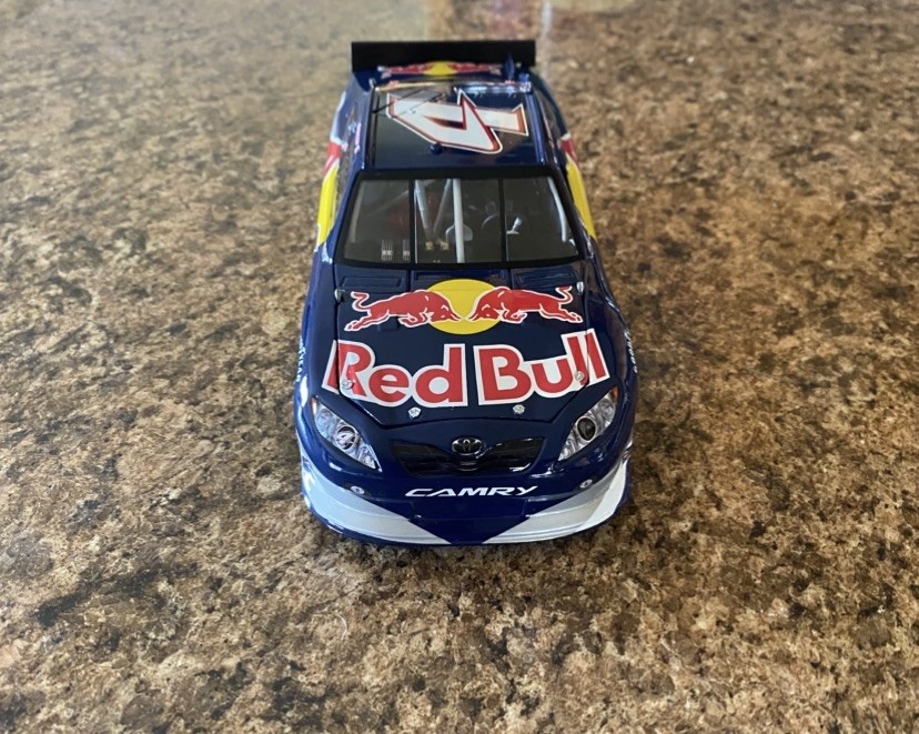 Kasey Kahne 2011 #4 1/24 Red Bull Diecast Camry NASCAR Action ARC CX4182RBKK